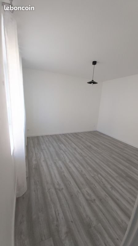 Maison à louer, 60m², Saint-Victor-de-Cessieu