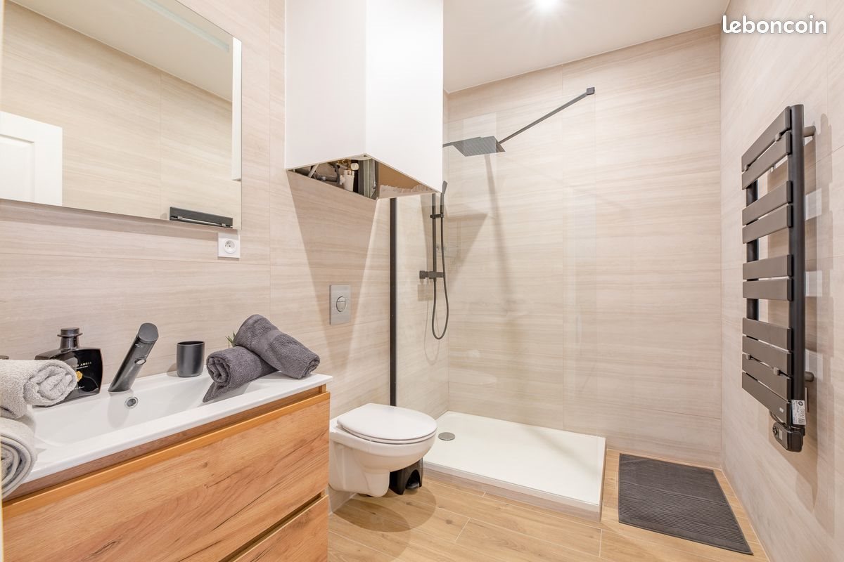 Appartement à louer, 35m², Antibes