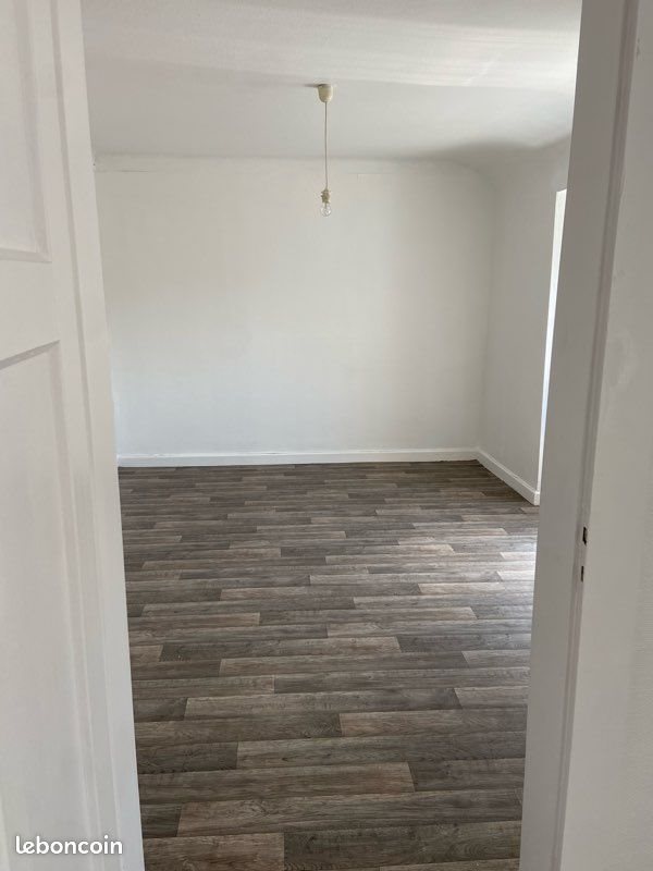 Appartement à louer, 75m², Stiring-Wendel