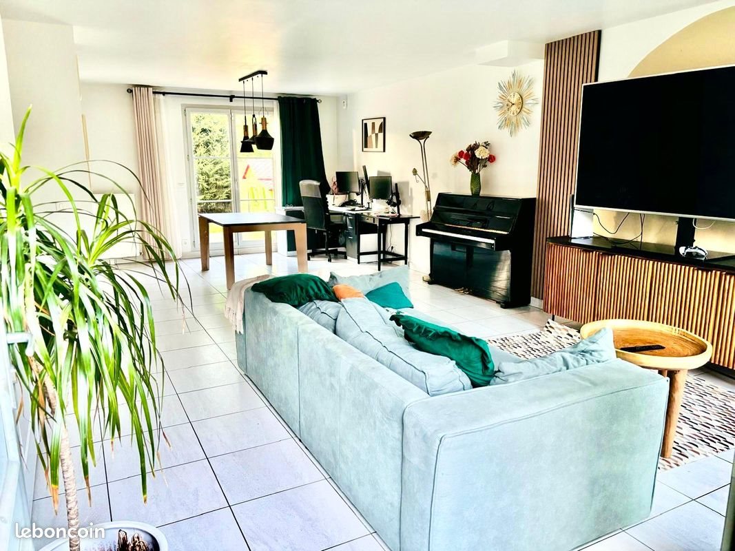 Maison à vendre, 115m², Feucherolles