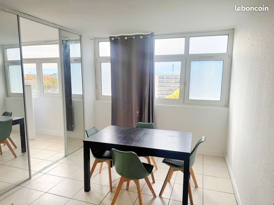 Appartement à louer, 55m², Évry-Courcouronnes