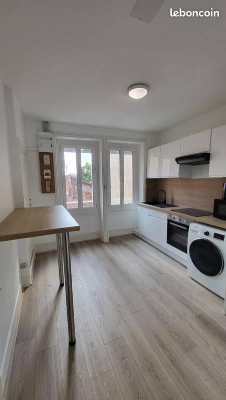 Appartement à louer, 25m², Roanne
