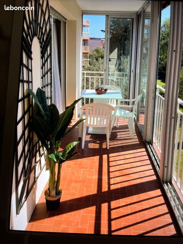 Appartement à vendre, 38m², Fréjus