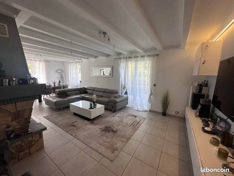 Maison à vendre, 140m², Bons-en-Chablais