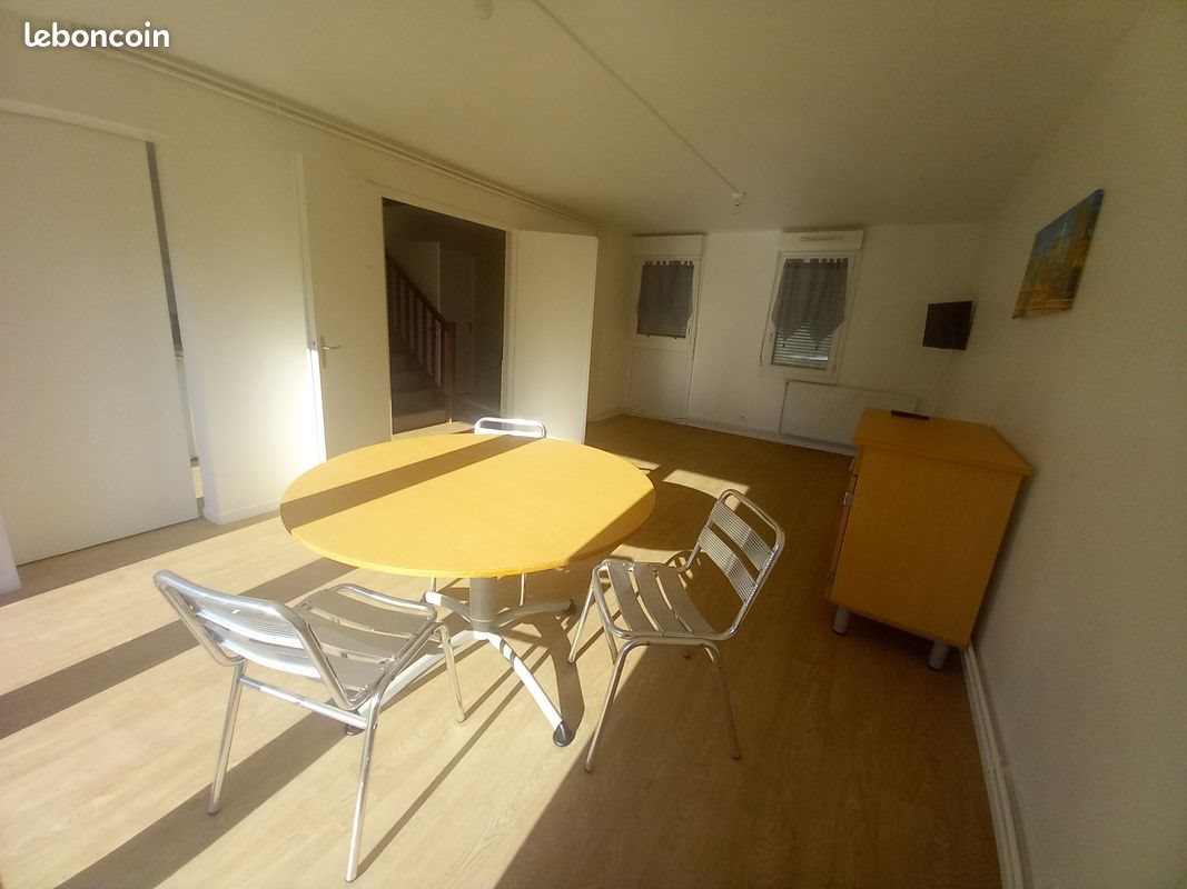 Appartement à louer, 80m², Saint-James