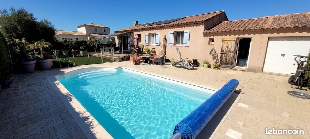 Maison à louer, 92m², Paradou
