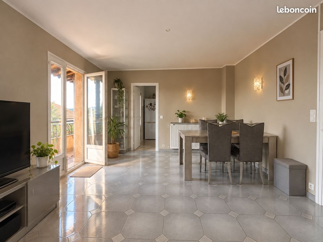 Appartement à vendre, 96m², Mougins