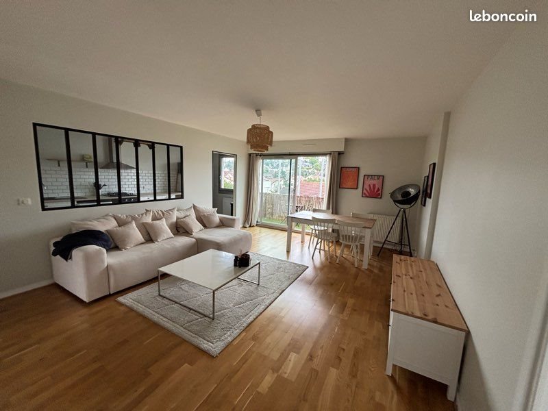 Appartement à louer, 72m², Rueil-Malmaison