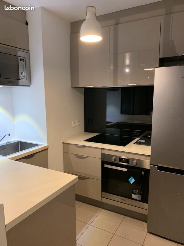 Appartement à louer, 63m², Massy