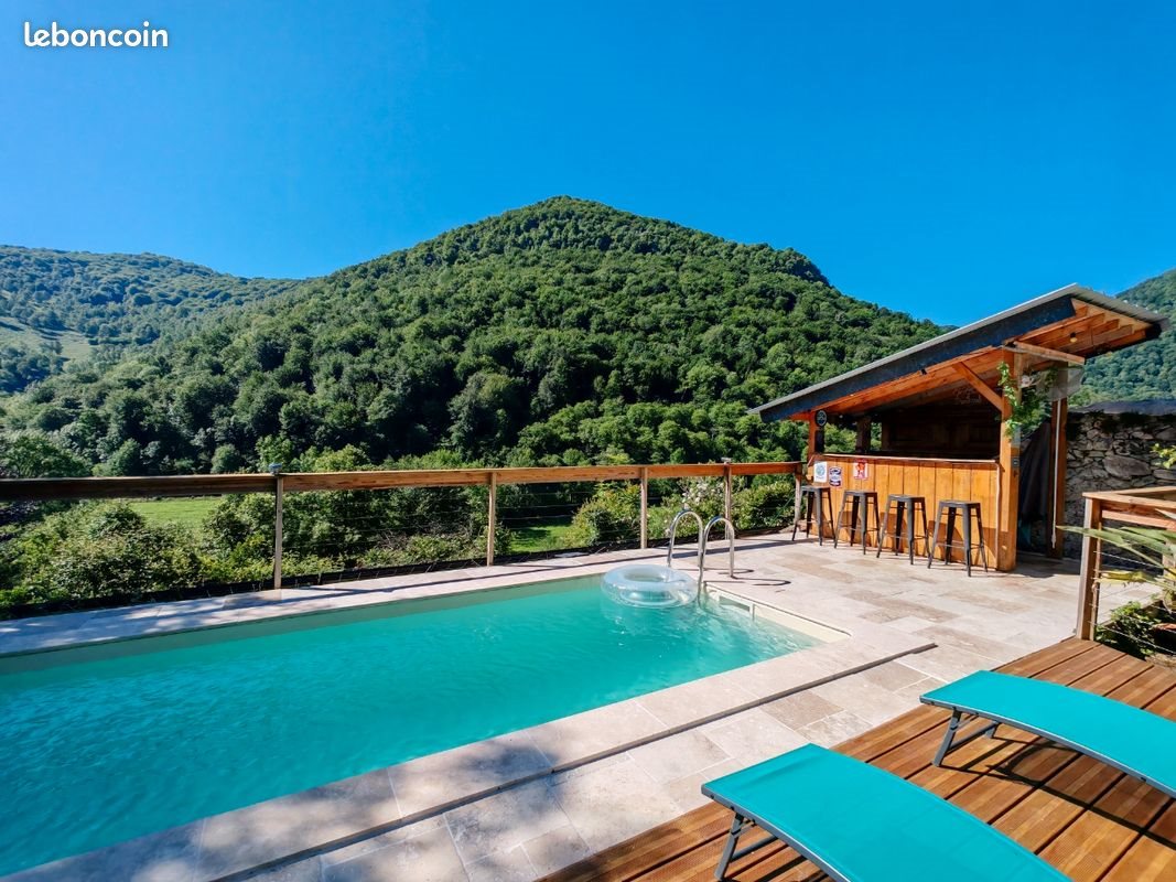 Maison à vendre, 300m², Louvie-Juzon