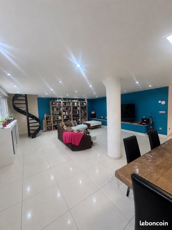 Maison à vendre, 151m², Saint-Lyé