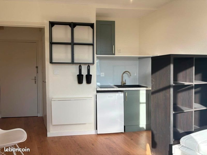 Appartement à louer, 19m², Nanterre