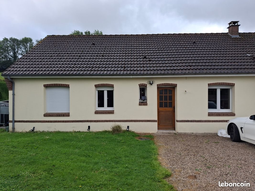 Maison à louer, 95m², Preures