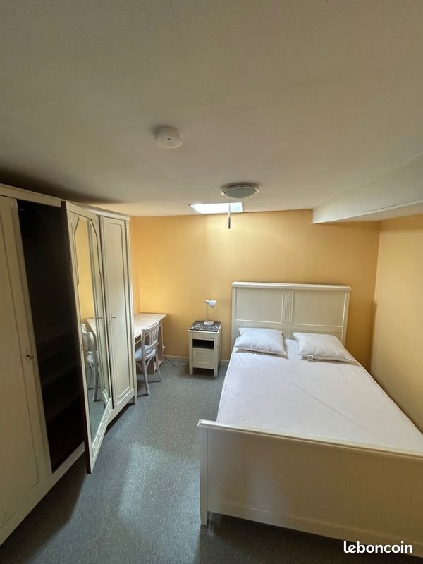 Appartement à louer, 24m², Saint-Just-Luzac