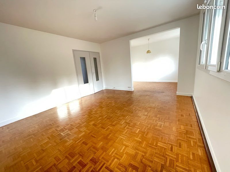 Appartement à louer, 70m², Plaisir