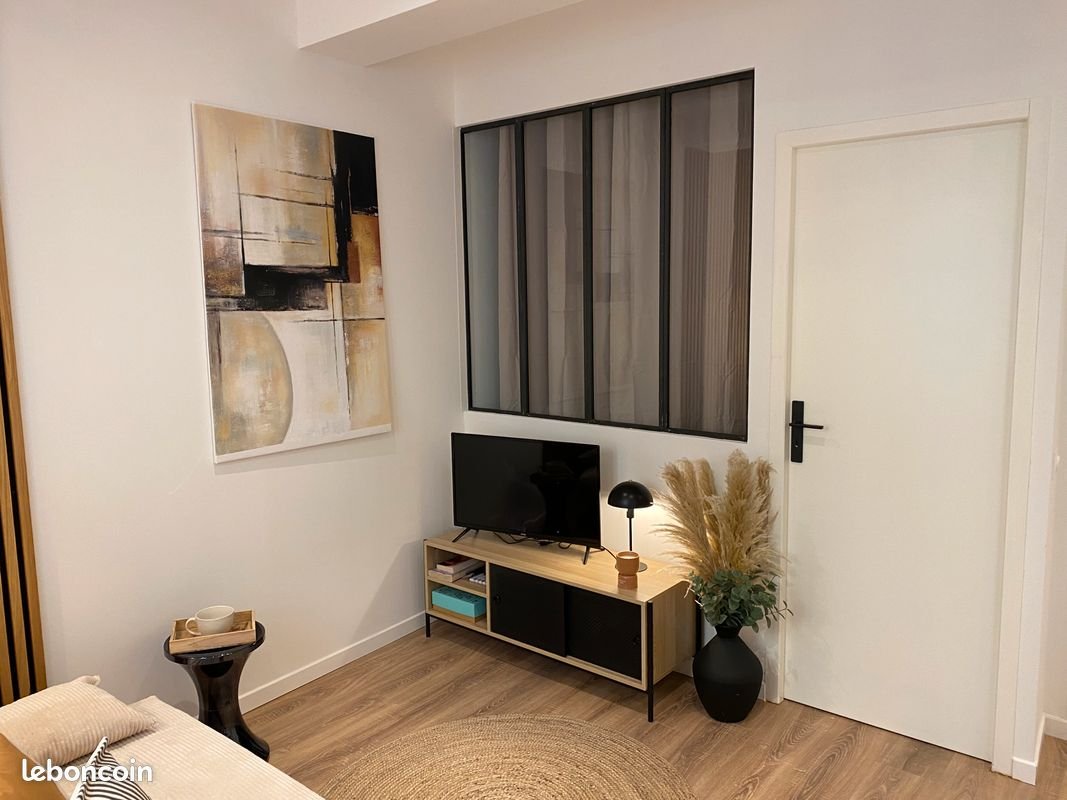 Appartement à louer, 30m², Hyères