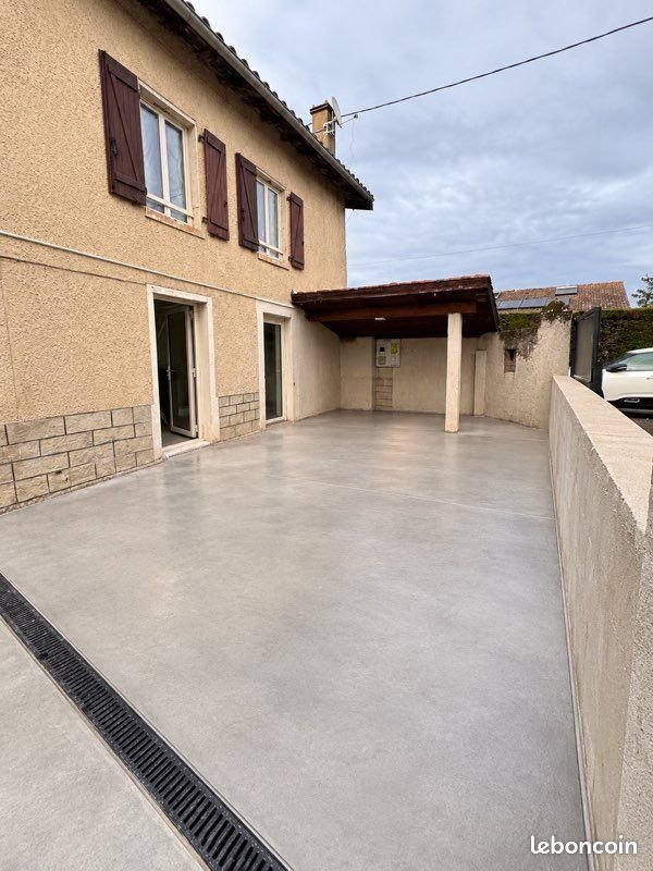 Maison à louer, 85m², Saint-Alban-du-Rhône