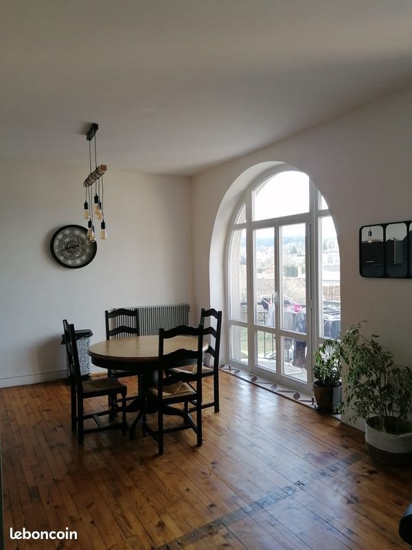 Appartement à louer, 58m², Tence