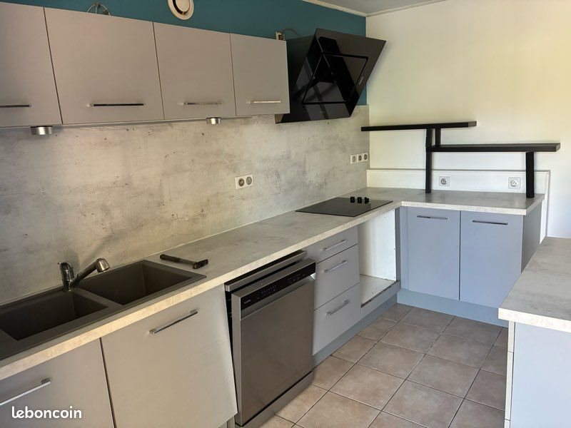 Maison à louer, 115m², Cuisery