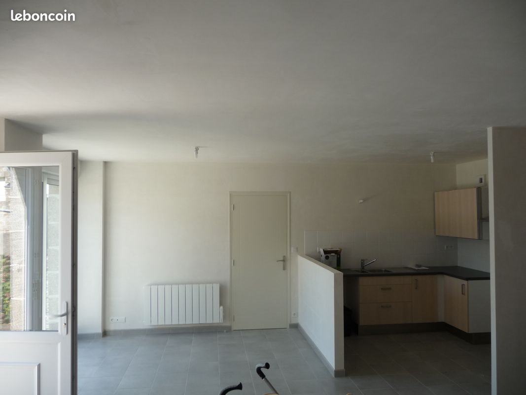 Maison à louer, 97m², Plaintel
