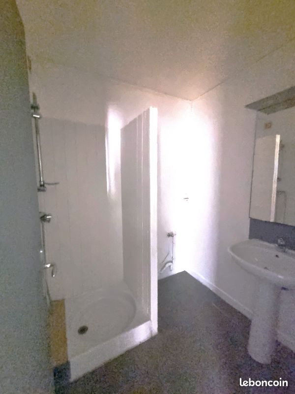 Appartement à louer, 66m², Apt