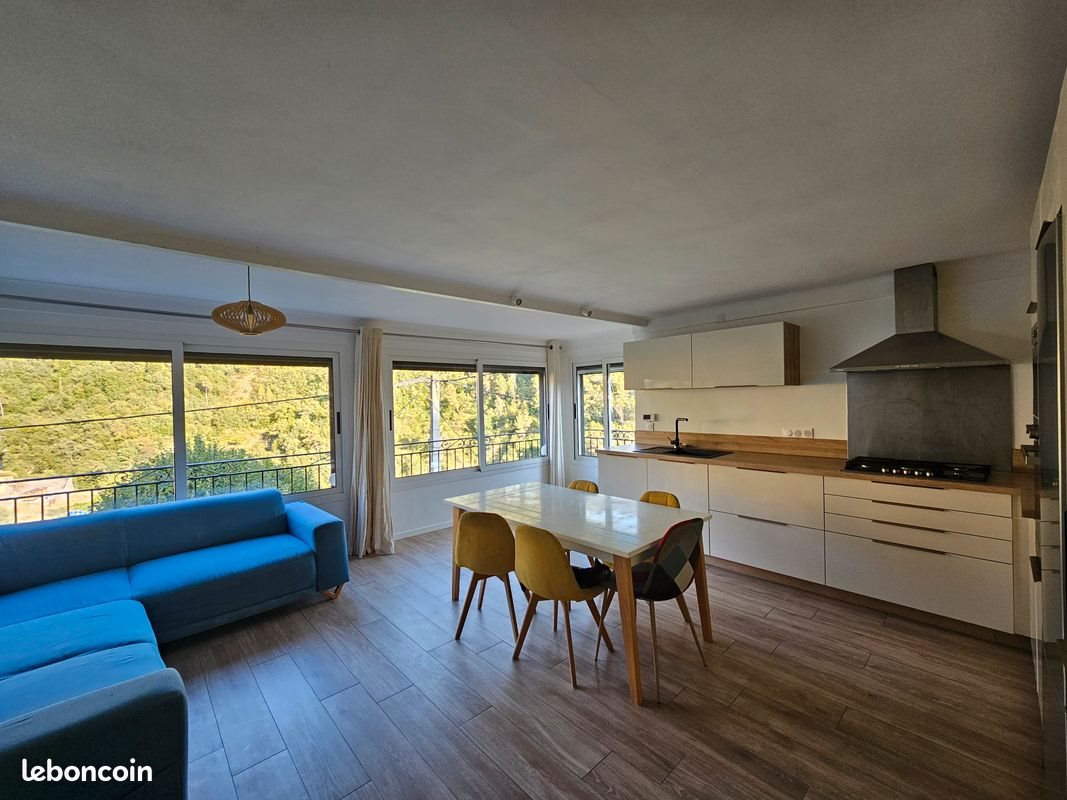 Appartement à louer, 80m², Touët-de-l'Escarène