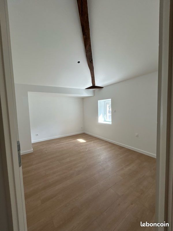 Appartement à louer, 80m², Eyzin-Pinet