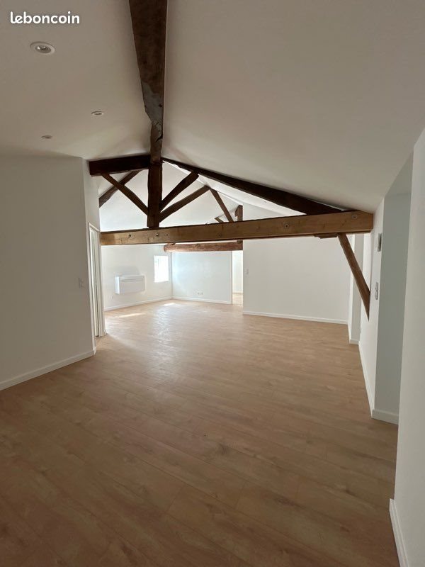 Appartement à louer, 80m², Eyzin-Pinet