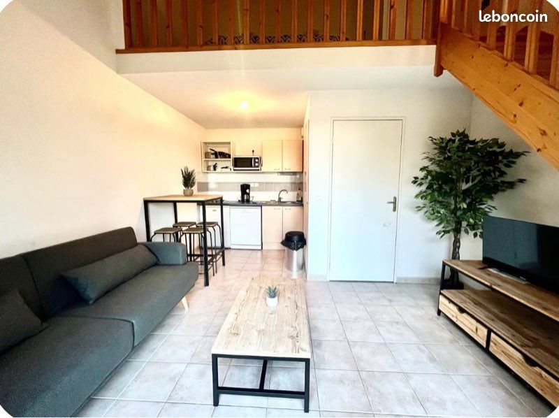 Appartement à louer, 32m², Calvisson