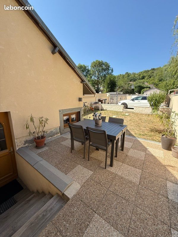 Maison à louer, 80m², Alizay