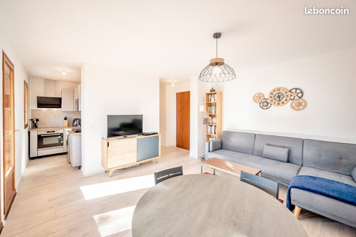 Appartement à louer, 40m², Hyères