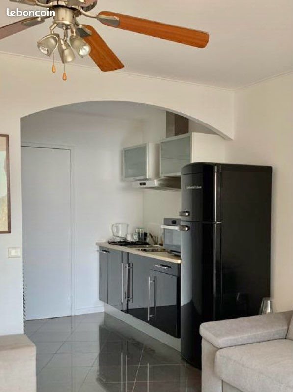 Appartement à louer, 30m², Carqueiranne