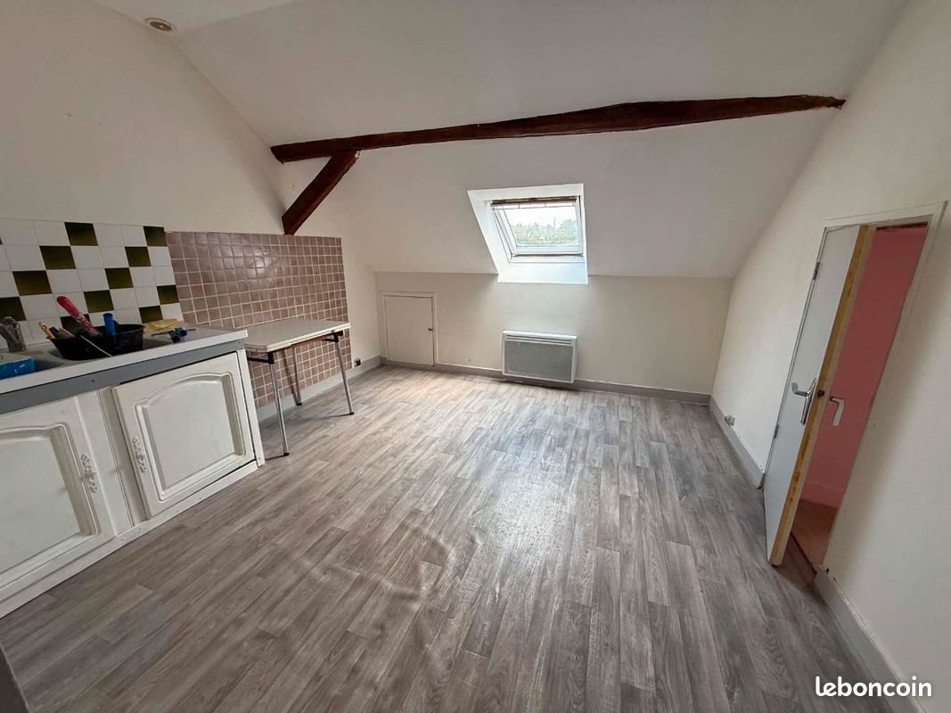 Appartement à louer, 78m², Myennes