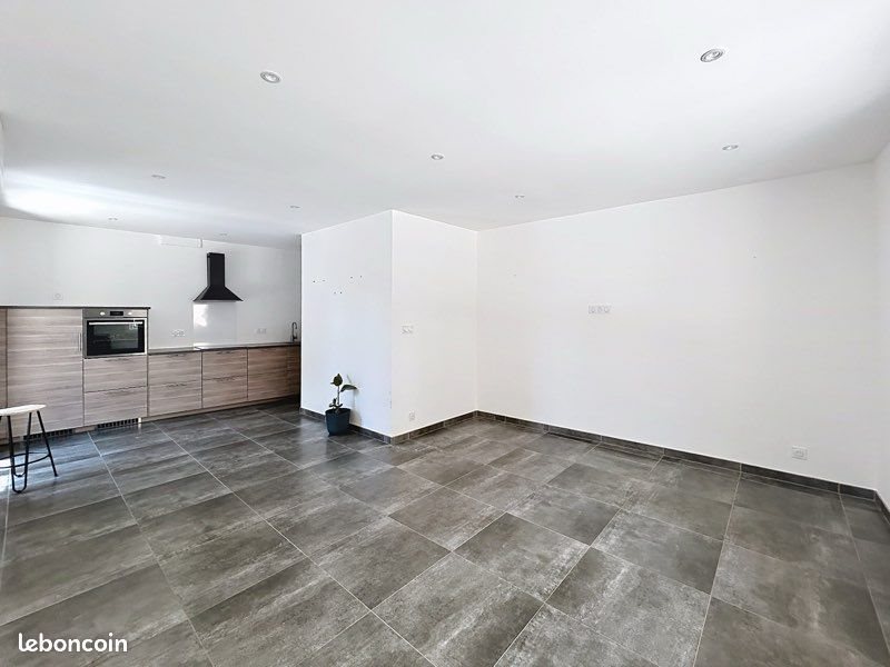 Appartement à louer, 78m², Mondragon