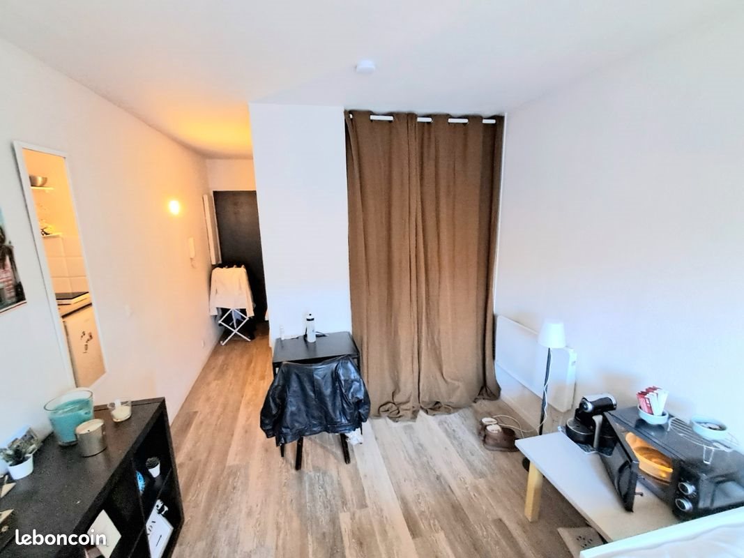 Appartement à louer, 19m², Talence