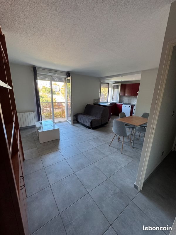 Appartement à louer, 49m², Portes-lès-Valence
