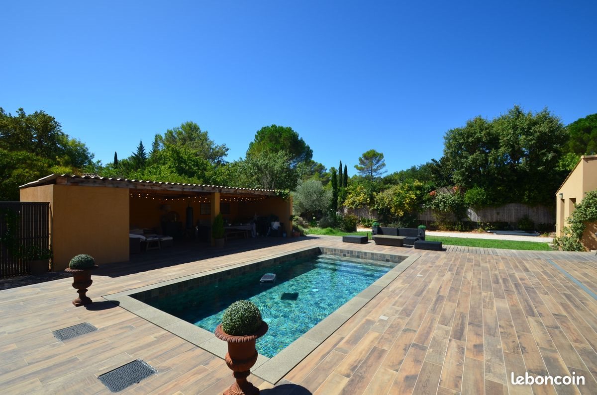 Maison à vendre, 206m², Saint-Maximin-la-Sainte-Baume