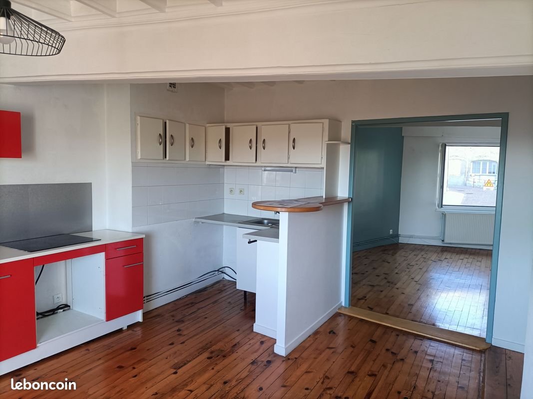Appartement à louer, 60m², Saint-Galmier