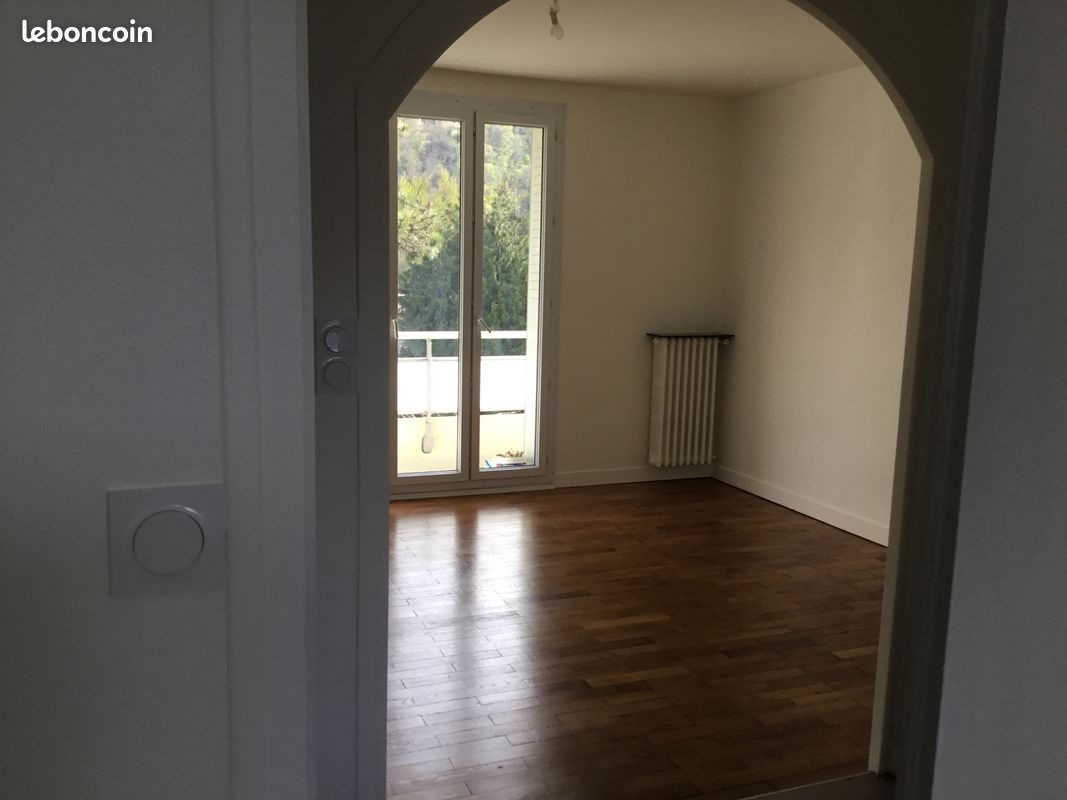 Appartement à louer, 63m², Gières