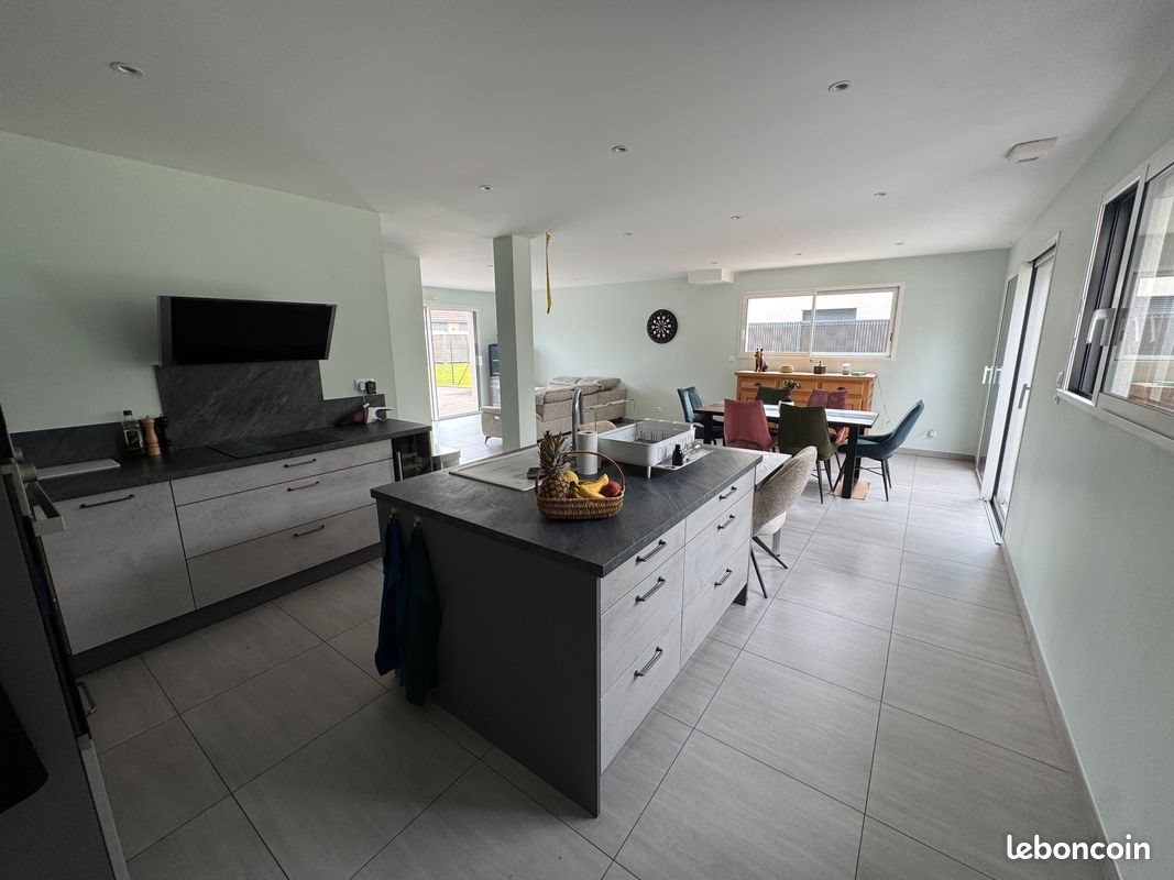Maison à louer, 140m², Changé