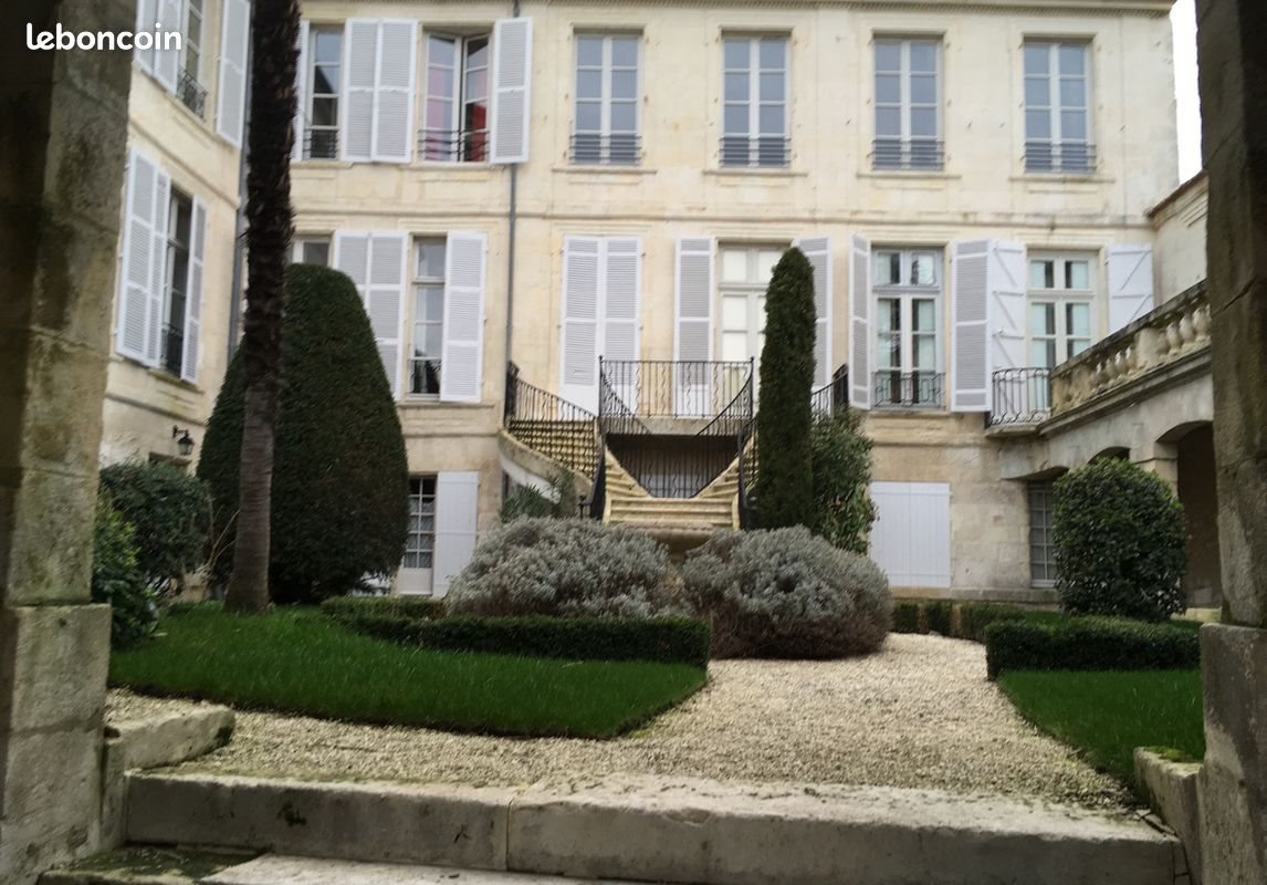 Appartement à louer, 78m², Saintes