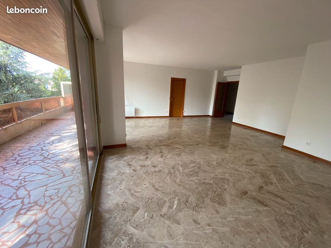 Appartement à louer, 129m², Domont