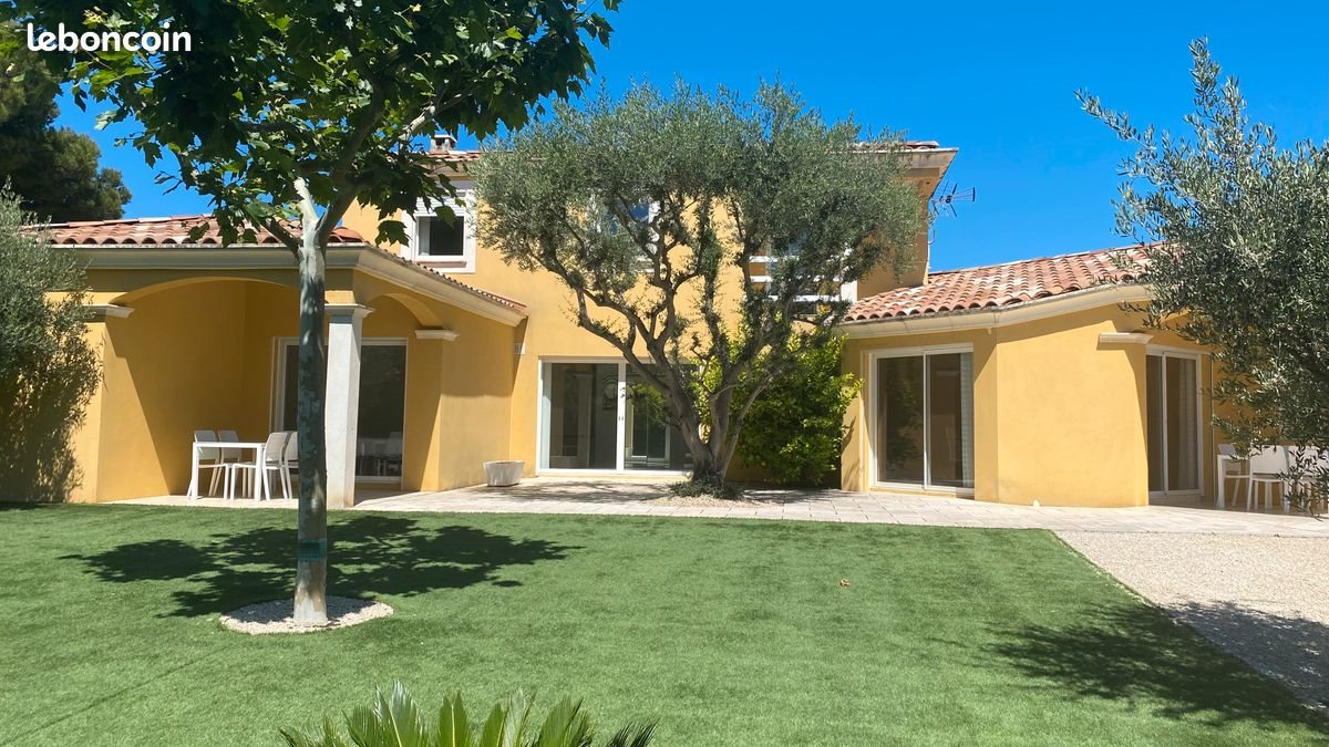 Maison à vendre, 186m², Cornillon-Confoux
