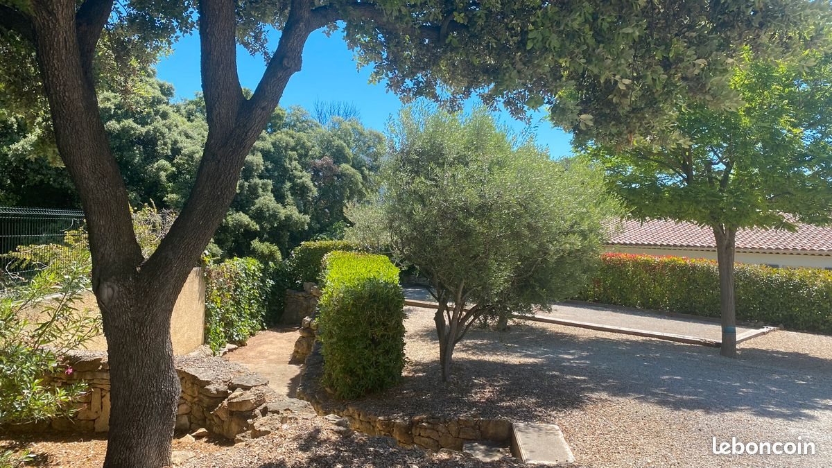 Maison à vendre, 186m², Cornillon-Confoux