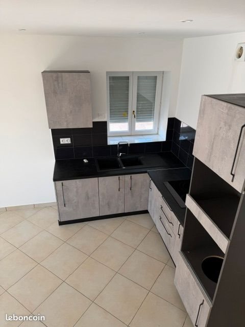 Maison à louer, 90m², Saint-Jean-Bonnefonds