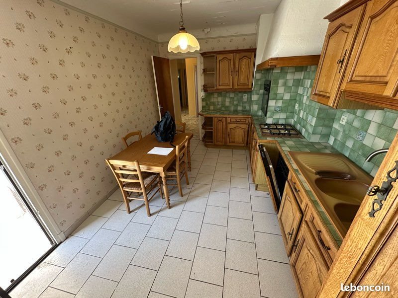 Maison à louer, 90m², Nîmes