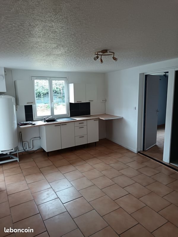 Maison à louer, 52m², Cauchy-à-la-Tour