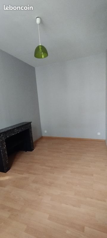 Appartement à louer, 41m², Rochefort