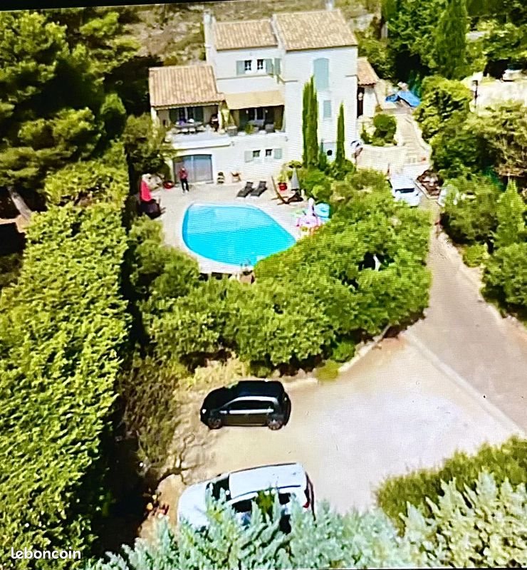 Maison à vendre, 235m², Beaucaire
