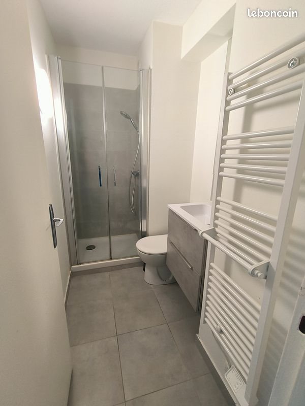 Appartement à louer, 19m², Pau